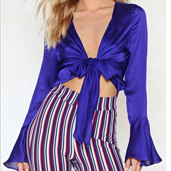 Nasty Gal Tops - Tied crop blouse